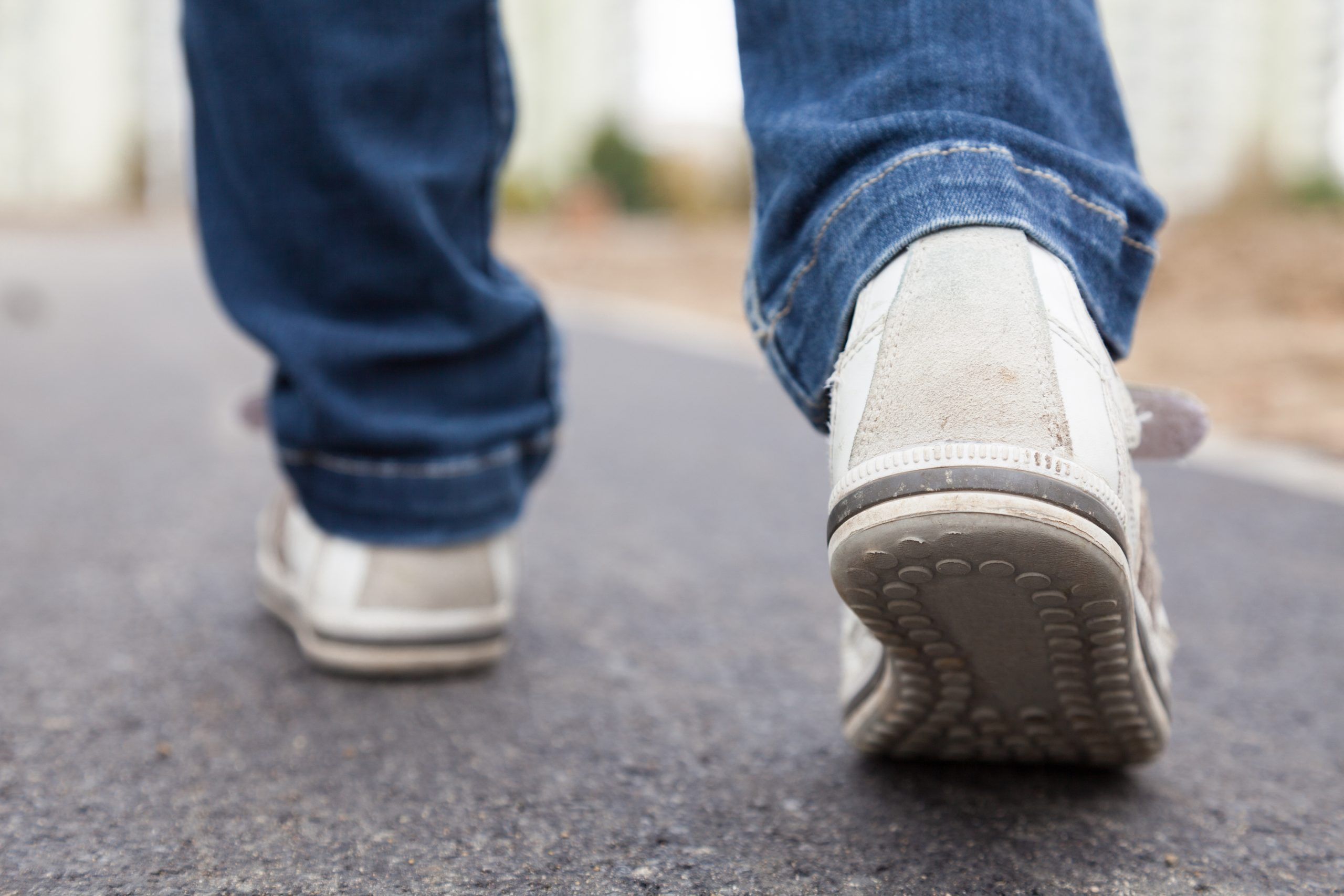 100 Year Old Takes 100 Mile Walk of Gratitude