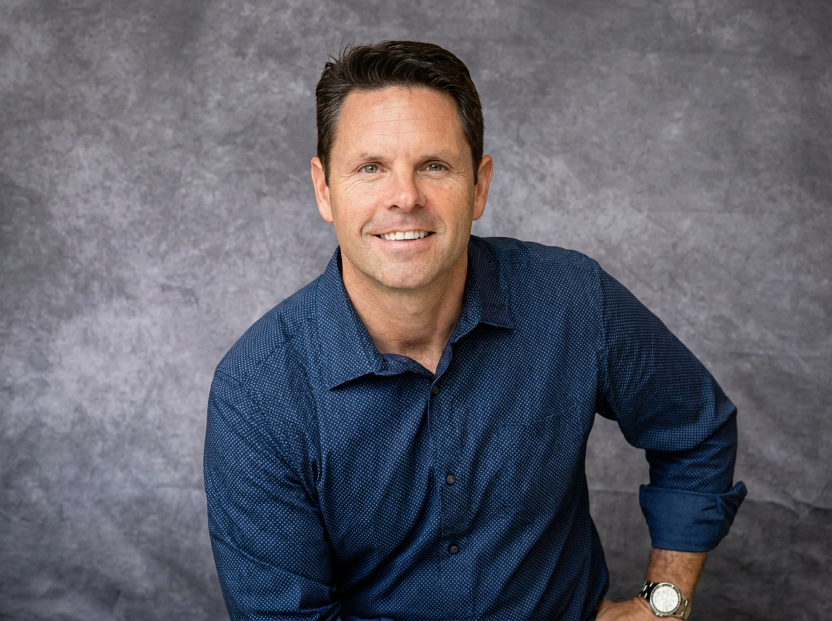 Dr. Mark Silvester
